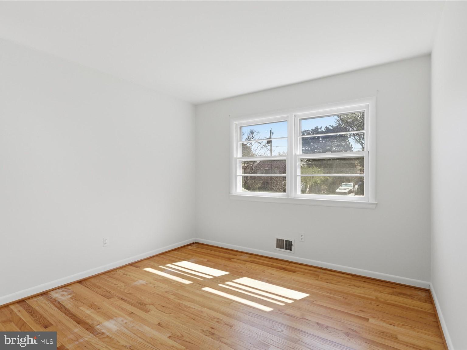 1708 Monza Road McLean, VA 22101 - Photo 11 of 29