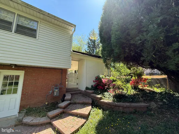 $4,650 | 1708 Monza Road, McLean, VA 22101