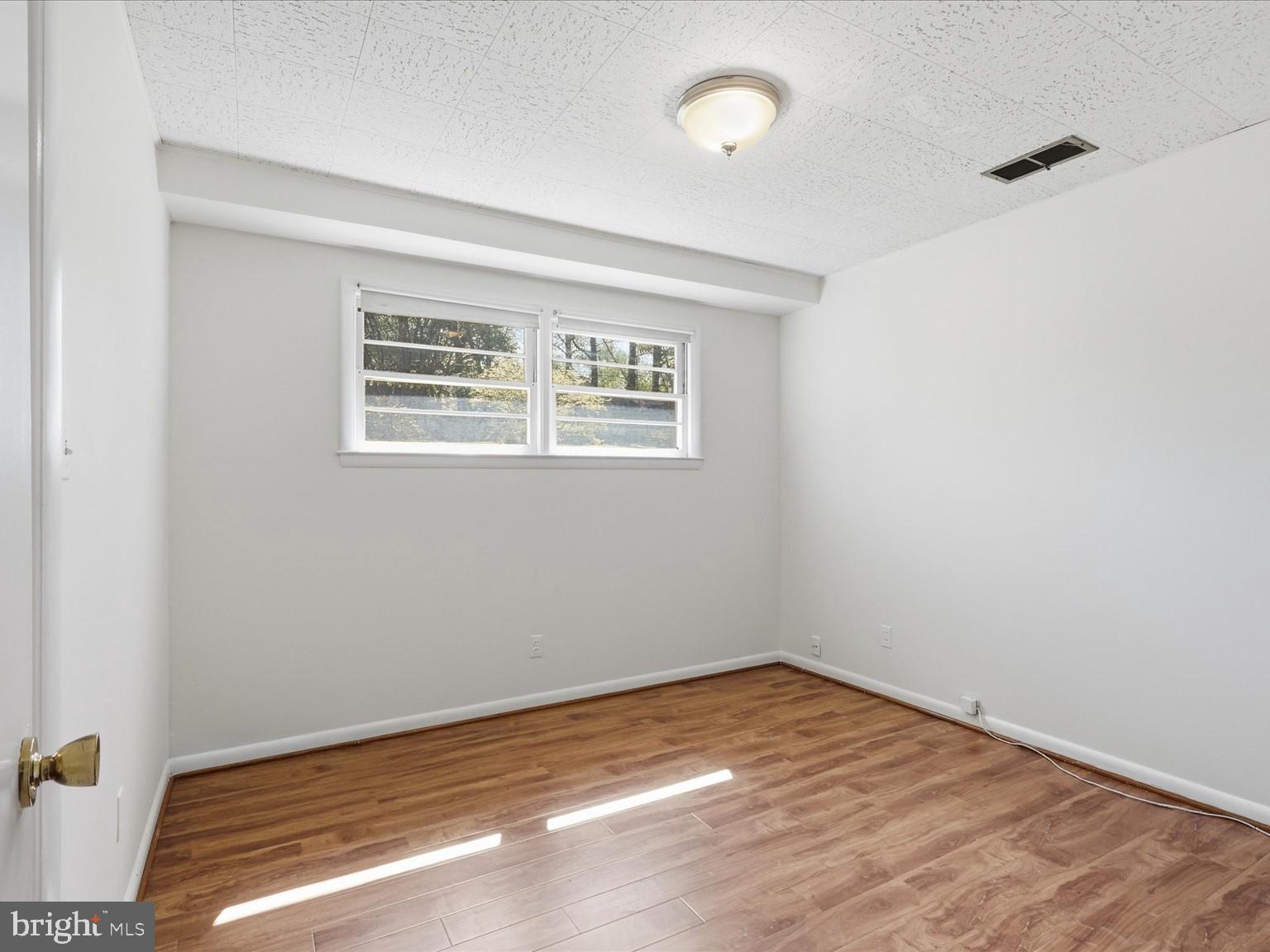 1708 Monza Road McLean, VA 22101 - Photo 7 of 29