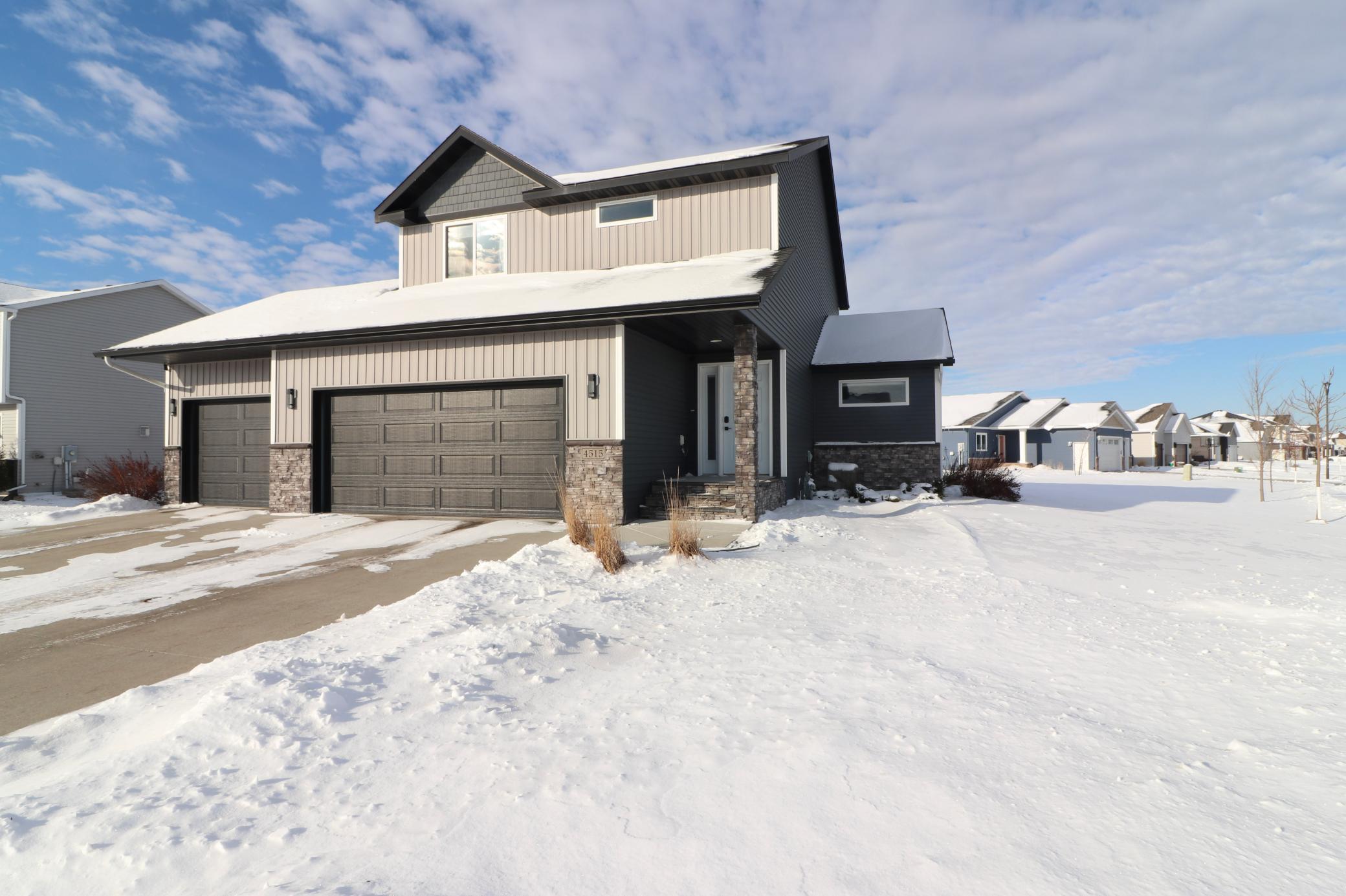 4515 12th Street South Moorhead, MN 56560 - Photo 1 of 31