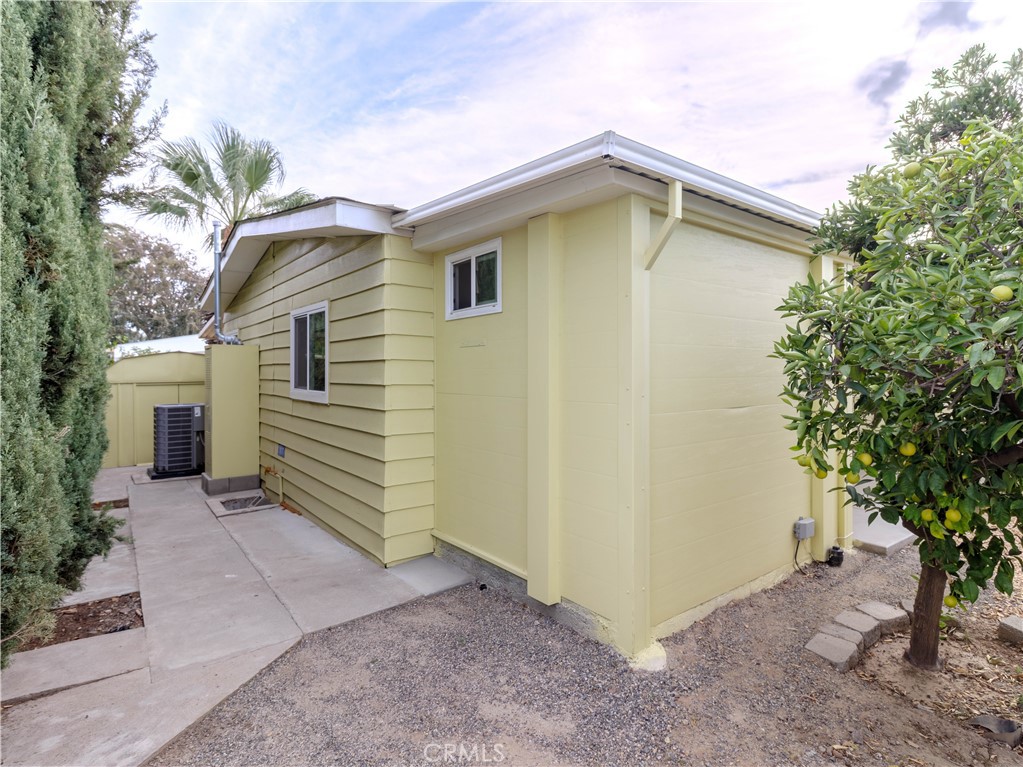 1439 Ridgemont Way Corona, CA 92882 - Photo 22 of 25