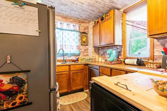 $166,900 | 636 Division Street, Huntington, IN 46750