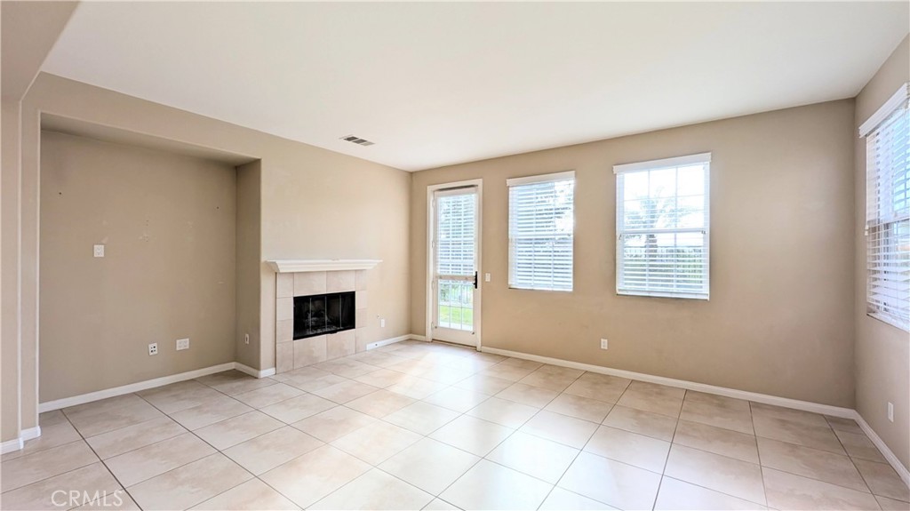 1169 Parkview Drive Oceanside, CA 92057 - Photo 7 of 27 a view of an empty room with a window