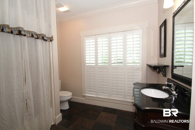 108 Raphael Semmes Drive West Daphne, AL 36527 - Photo 19 of 32