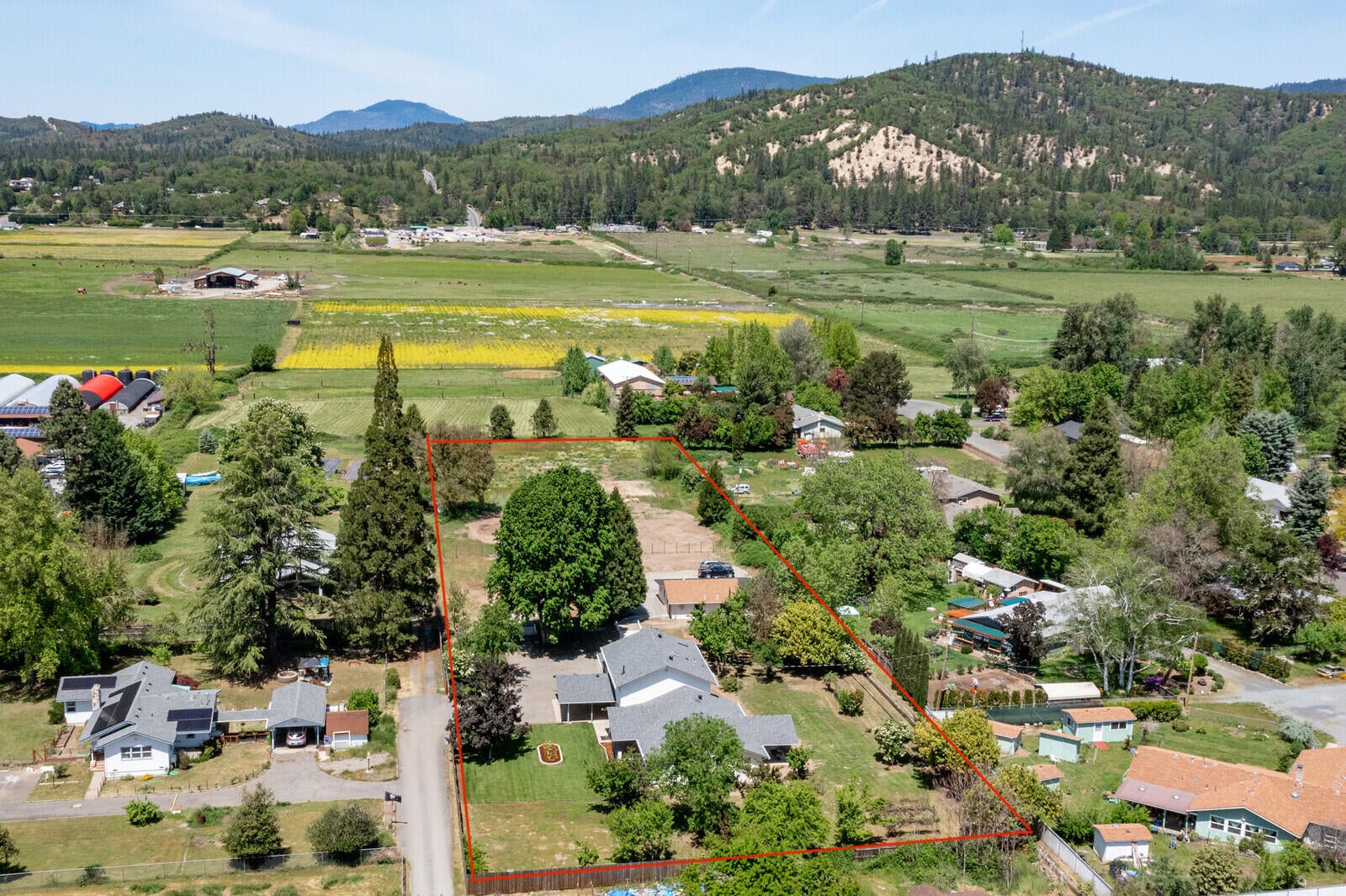 2922 Lower River Road Grants Pass, OR 97526 - Photo 4 of 72 22_LRR_22_mls copy
