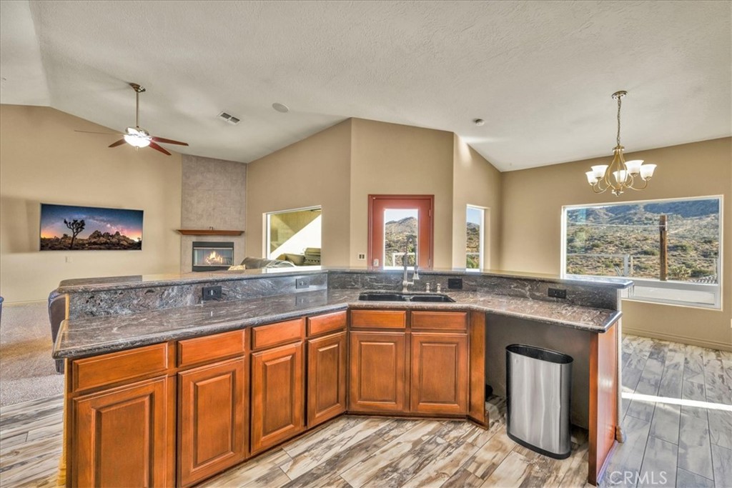 7959 Stephenson Lane Yucca Valley, CA 92284 - Photo 25 of 75