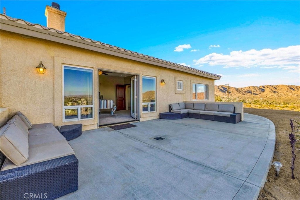 7959 Stephenson Lane Yucca Valley, CA 92284 - Photo 41 of 75