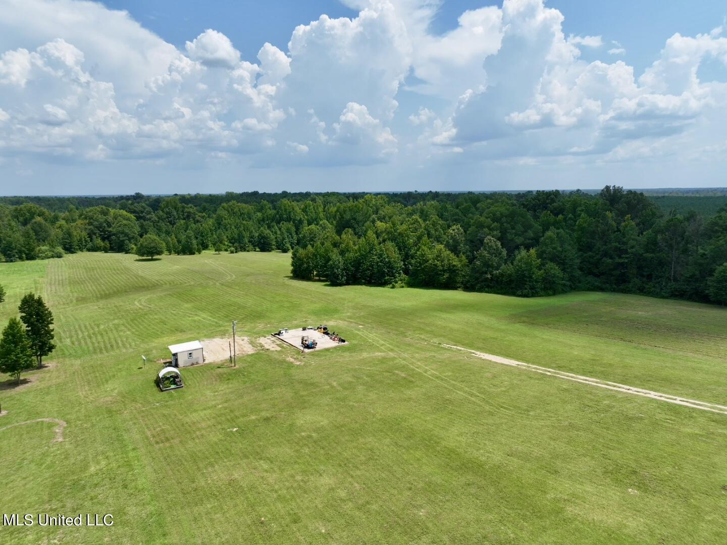 1625 Barnes Road Canton, MS 39046 - Photo 24 of 51 6762415E-D284-4966-AF71-475287DC4FF0