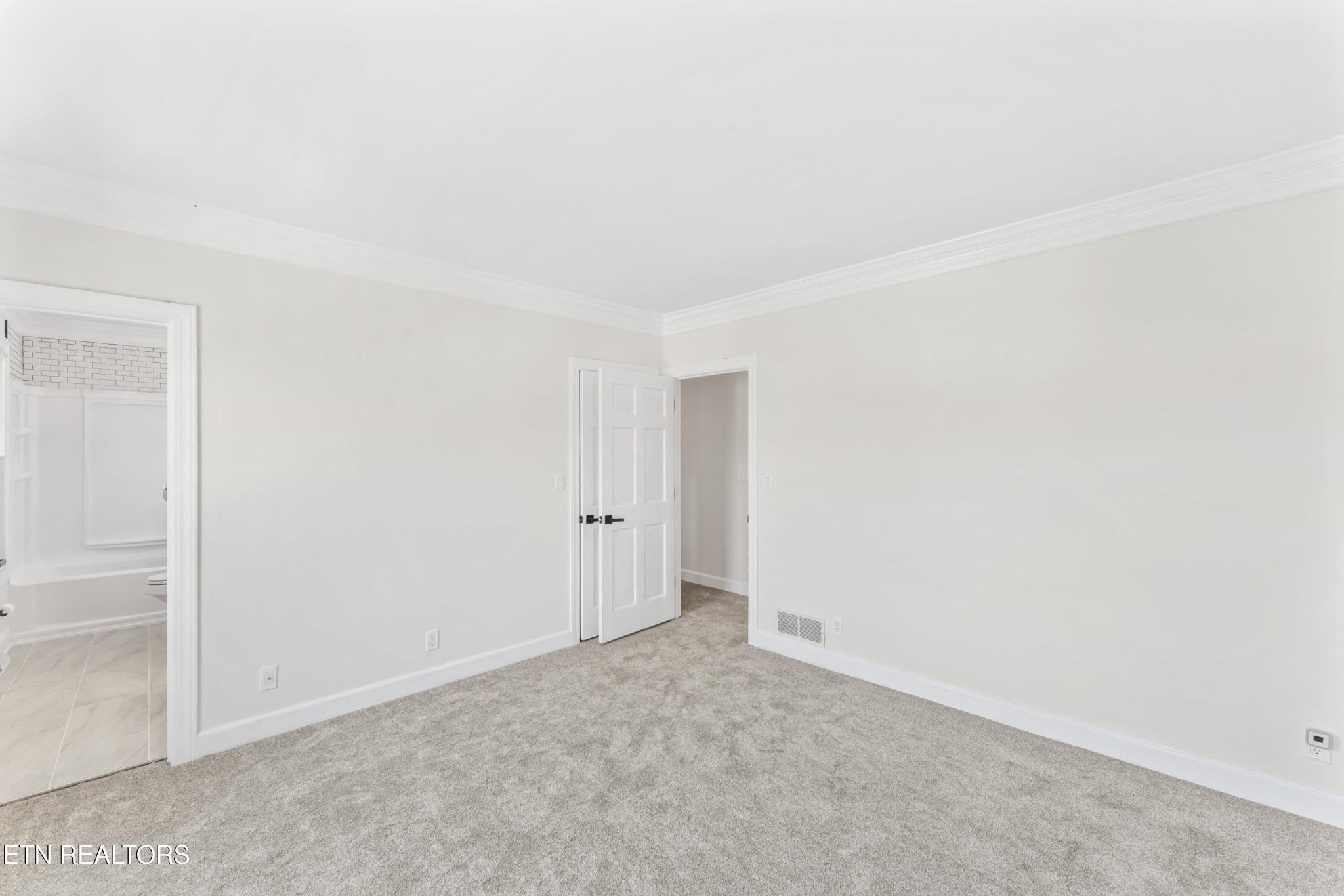 103 Amanda Place Oak Ridge, TN 37830 - Photo 25 of 38 a view of an empty room