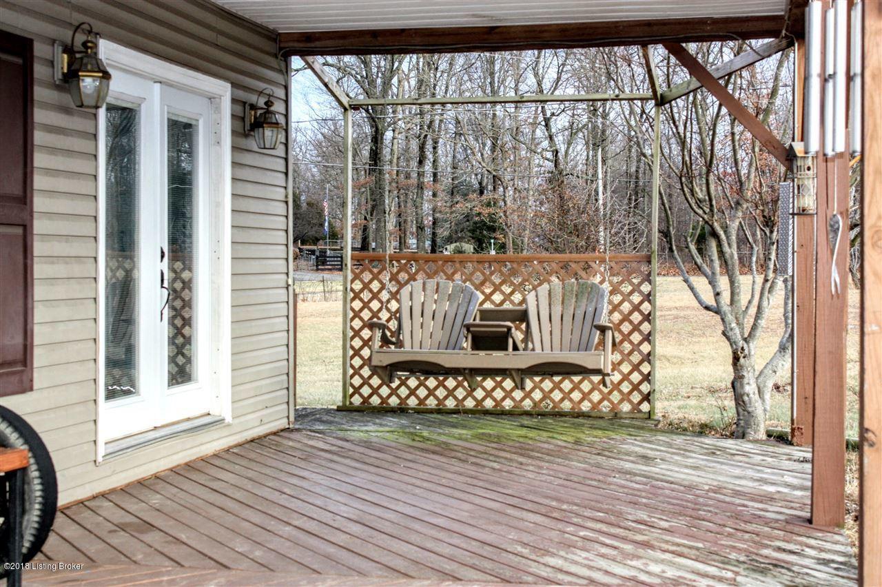 639 Stovall Road Elizabethtown, KY 42701 - Photo 24 of 31 full-10042003-33