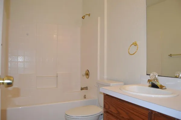 $1,895 | 5305 Joshua Court, Sansom Park, TX 76114
