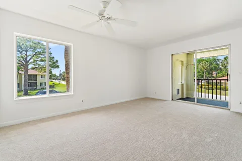 $250,000 | 6536 Chasewood Drive, Unit H, Jupiter, FL 33458