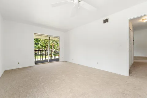 $250,000 | 6536 Chasewood Drive, Unit H, Jupiter, FL 33458