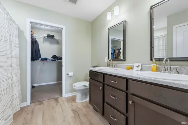 $339,900 | 3810 Victoria Lakes Court, New Haven, IN 46774