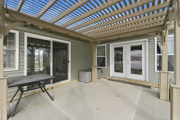 $339,900 | 3810 Victoria Lakes Court, New Haven, IN 46774