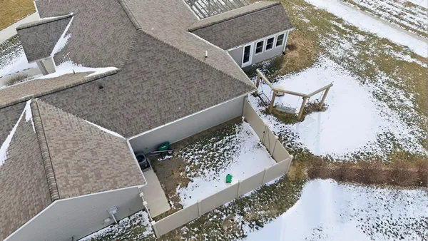 $339,900 | 3810 Victoria Lakes Court, New Haven, IN 46774