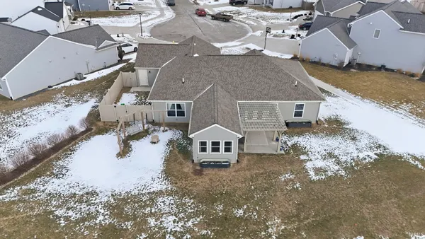 $339,900 | 3810 Victoria Lakes Court, New Haven, IN 46774