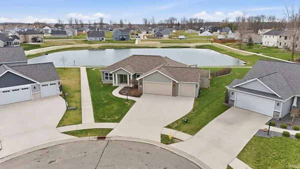 $339,900 | 3810 Victoria Lakes Court, New Haven, IN 46774