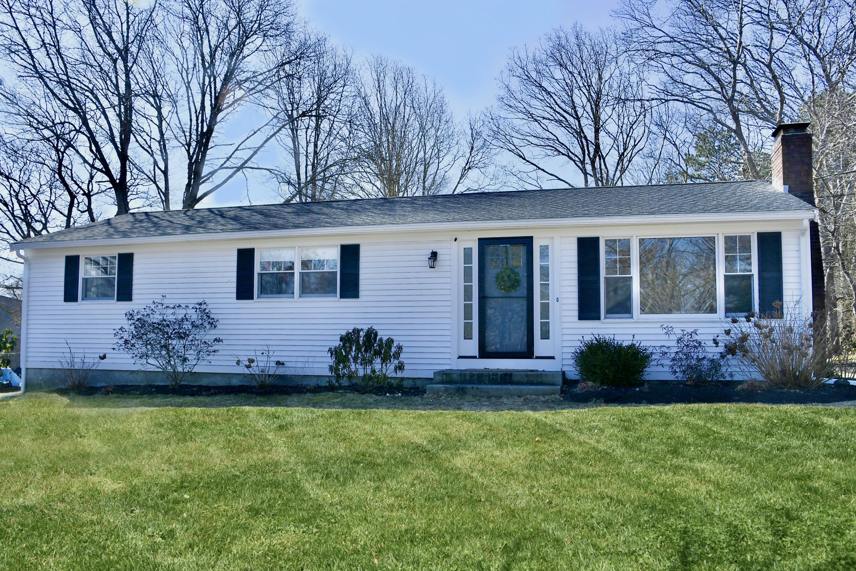 14 Hunters Ridge Road Sagamore Beach, MA 02562 - Photo 2 of 35 8757E702-F10C-4E66-A379-5C56F823591B_1_2