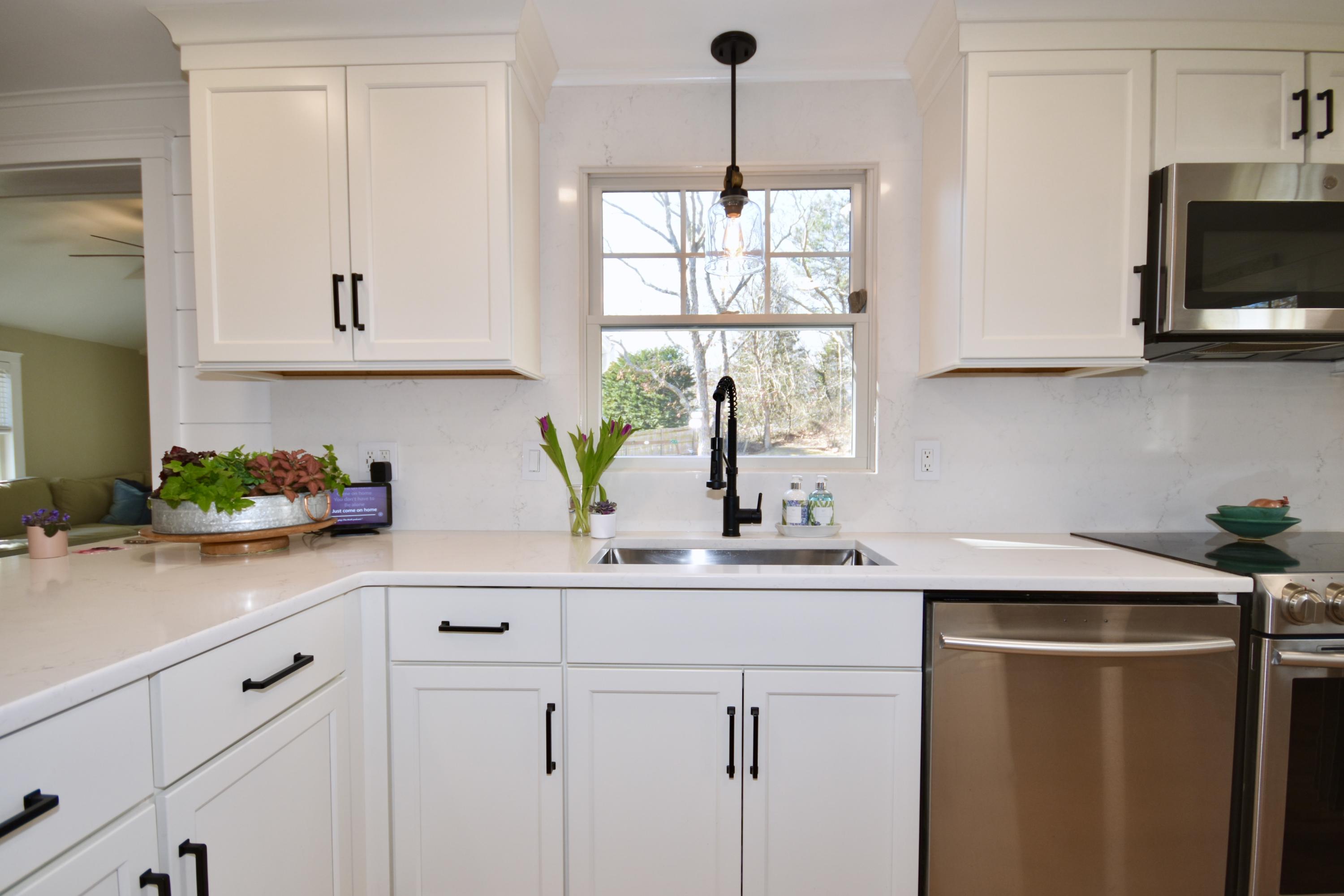 14 Hunters Ridge Road Sagamore Beach, MA 02562 - Photo 3 of 35 7FBE16FF-4BB9-4553-B2BE-1E0B2D833C53_1_2