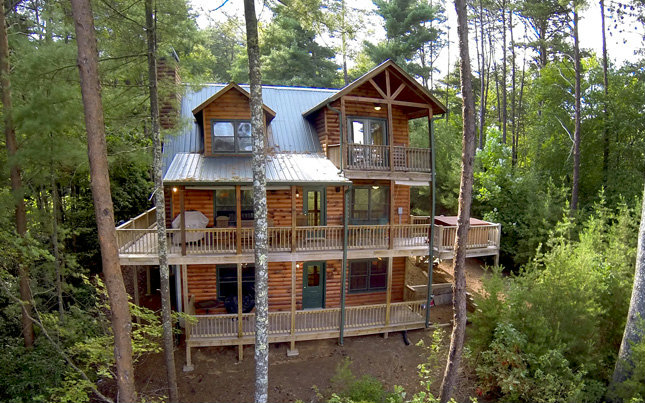 70 Oak Leaf Lane Blue Ridge, GA 30513 - Photo 1 of 1 Main View