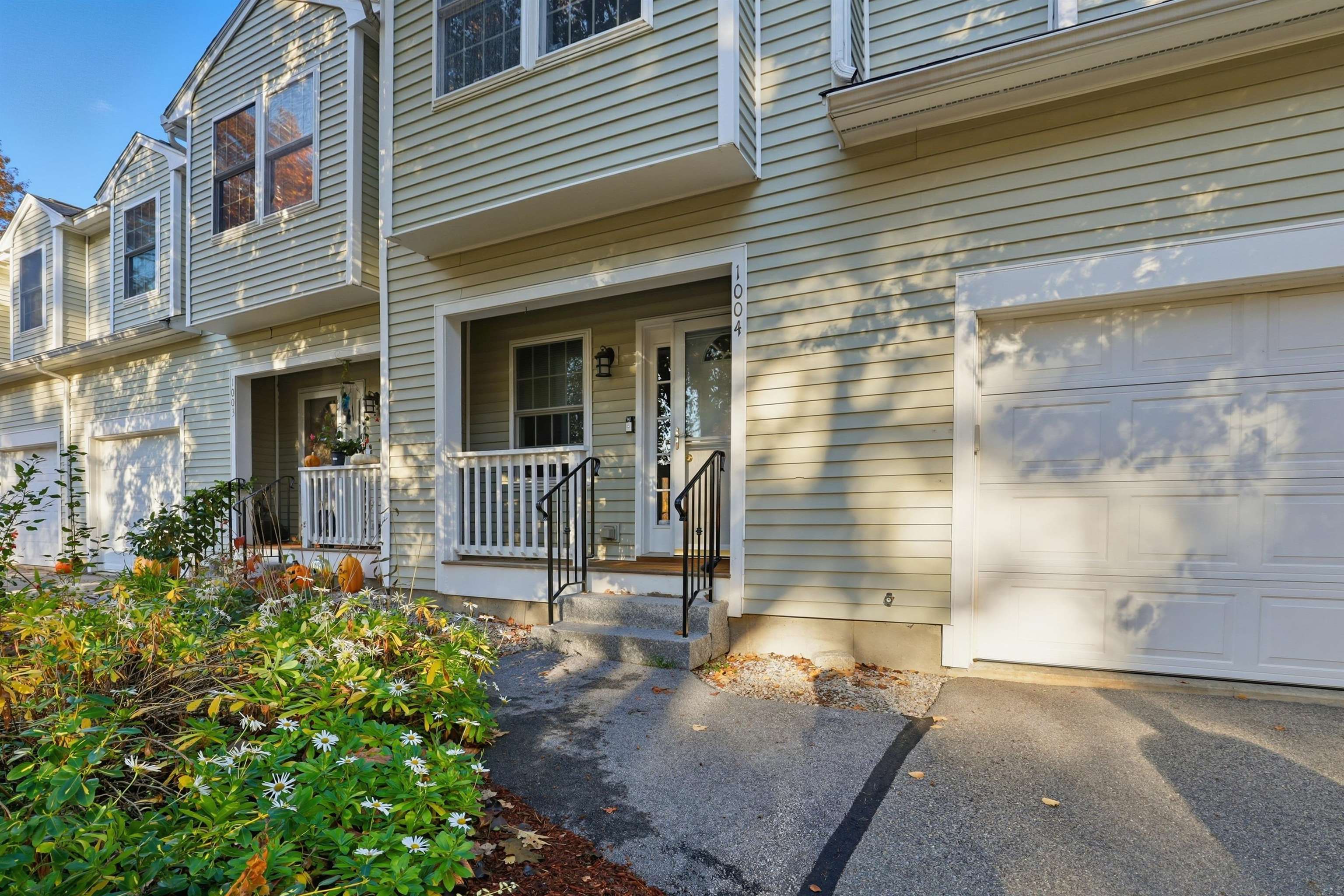 1465 Hooksett Road, Unit 1004 Hooksett, NH 03106 - Photo 3 of 30