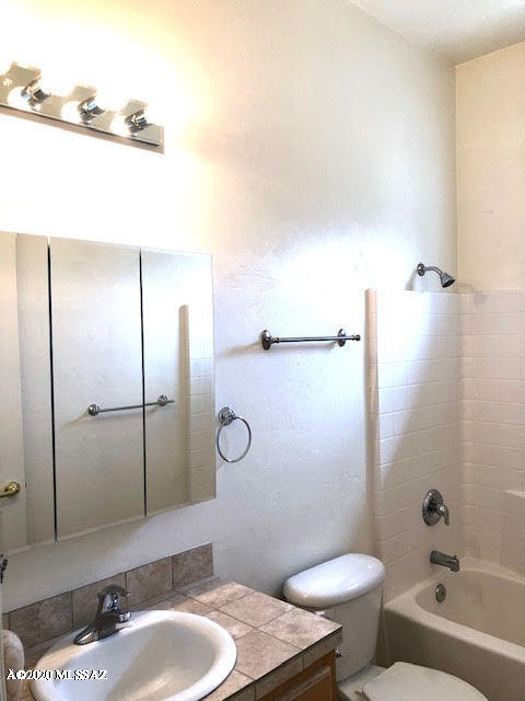 1162 Miel Corte Corte, Unit CORTE Rio Rico, AZ 85648 - Photo 22 of 41