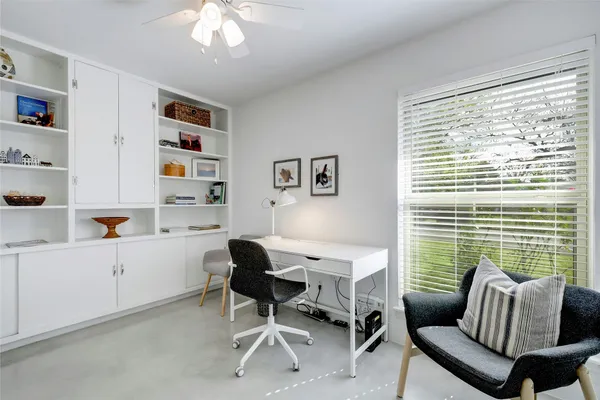 $3,100 | 4620 Englewood Drive, Austin, TX 78745