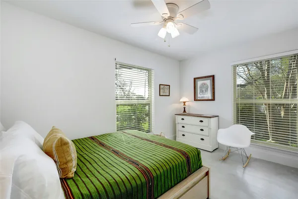 $3,100 | 4620 Englewood Drive, Austin, TX 78745