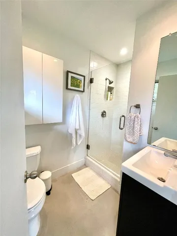 $3,000 | 4620 Englewood Drive, Austin, TX 78745