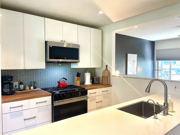 $3,100 | 4620 Englewood Drive, Austin, TX 78745