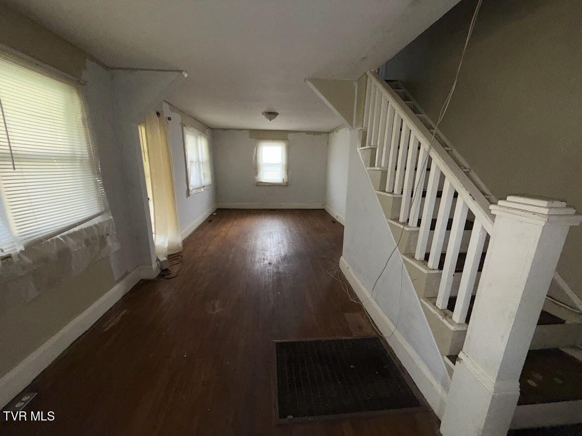 1427 Reed Hollow Road Gate City, VA 24251 - Photo 15 of 16 IMG_4085