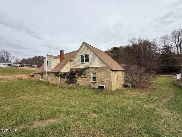 $180,000 | 1427 Reed Hollow Road, Gate City, VA 24251