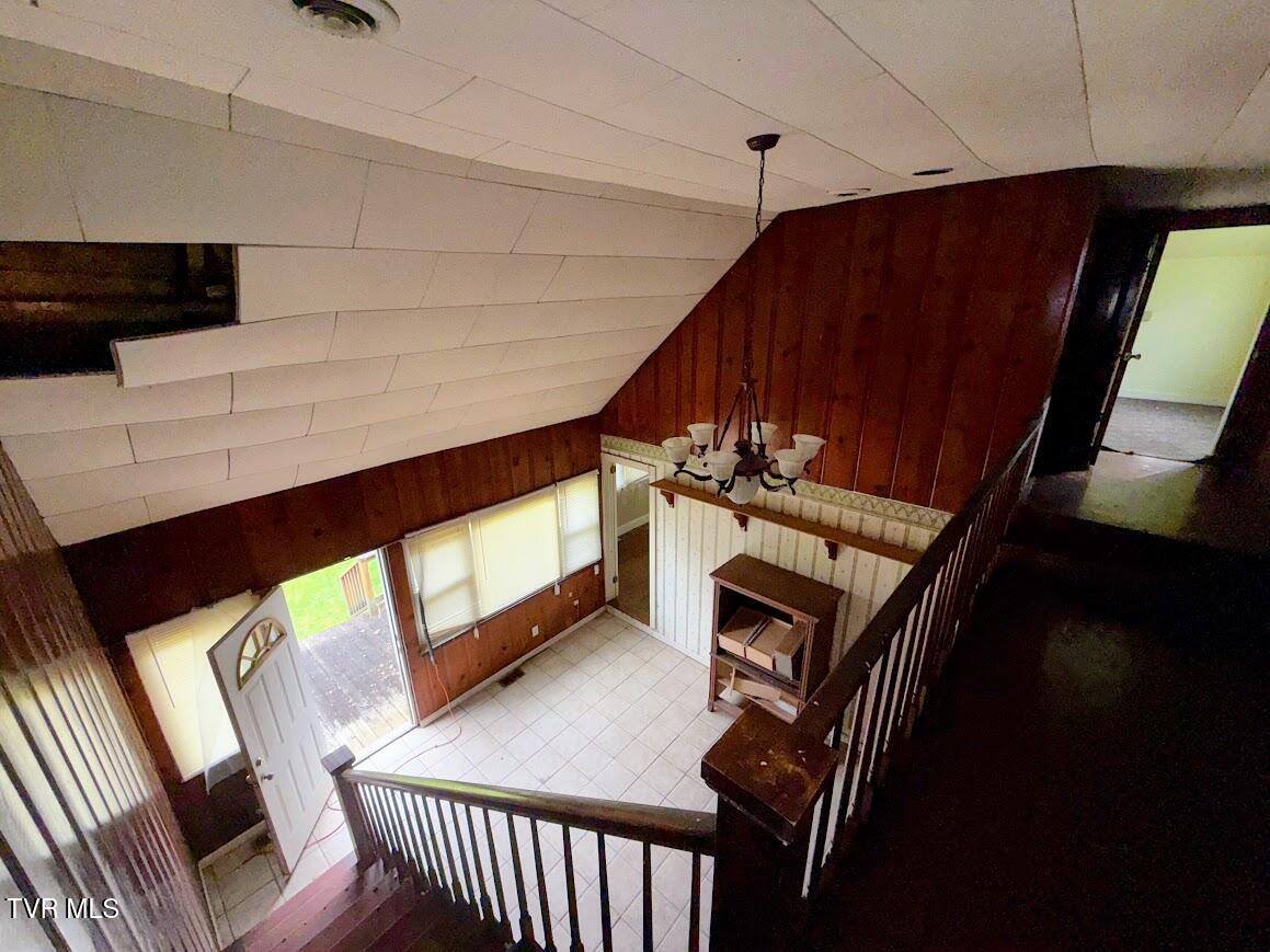 1427 Reed Hollow Road Gate City, VA 24251 - Photo 5 of 16 IMG_4099