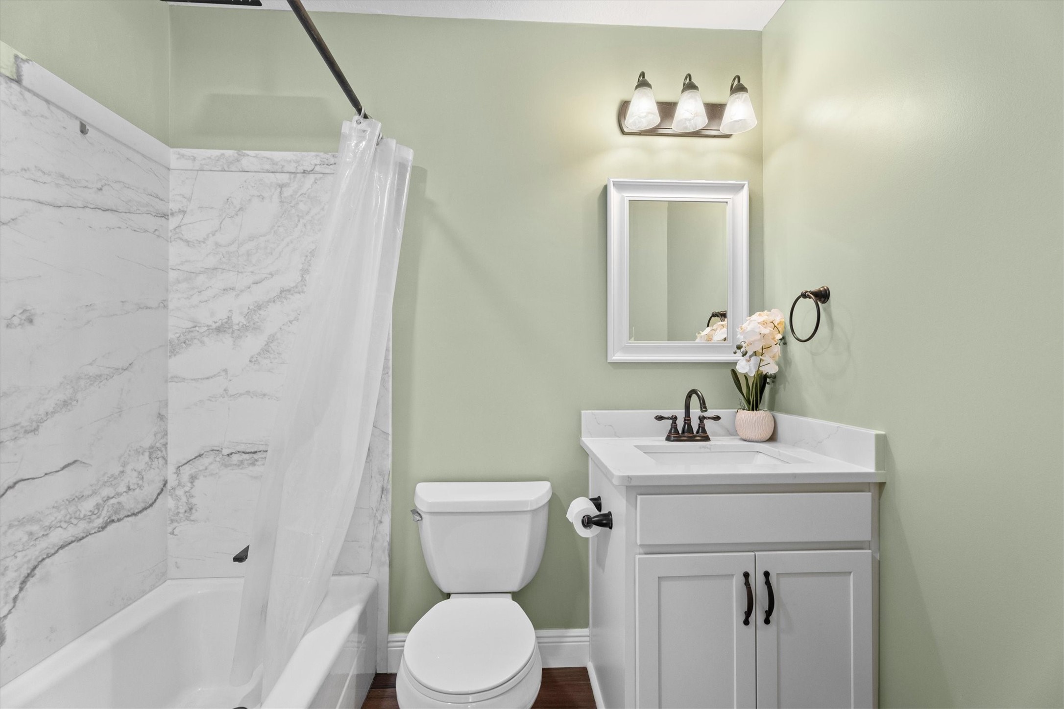 5010 Deer Point Drive Spring, TX 77389 - Photo 19 of 32 Bathroom 2 is updated