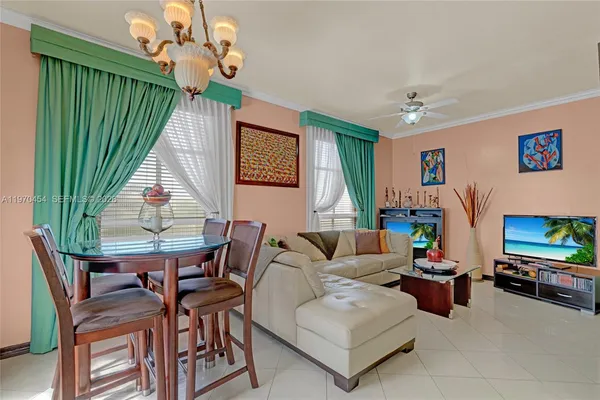 $275,000 | 7400 West 20th Avenue, Unit 402, Hialeah, FL 33016
