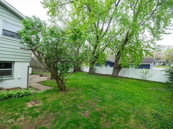 $352,000 | 923 Bell Avenue, New Buffalo, MI 49117