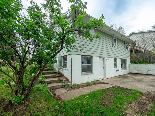 $352,000 | 923 Bell Avenue, New Buffalo, MI 49117