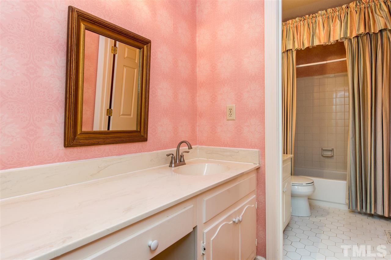 5835 Sentinel Drive Raleigh, NC 27609 - Photo 20 of 25 Gallery Image 20