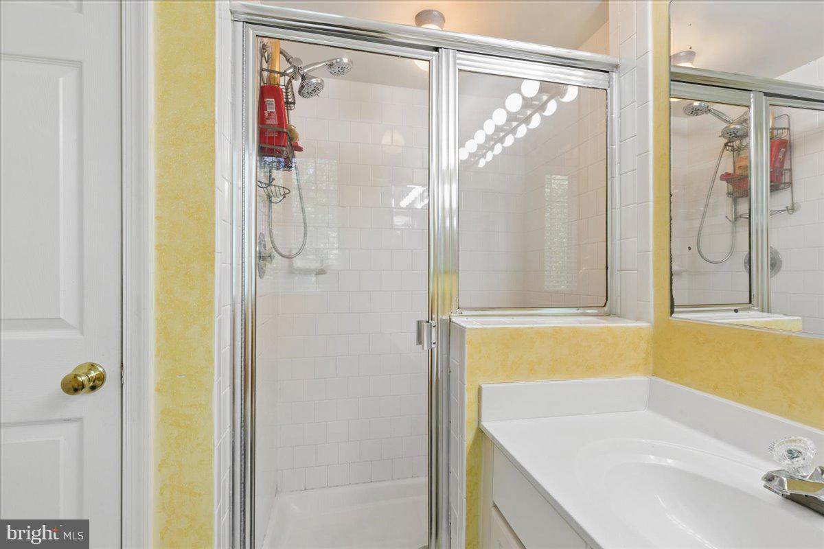 402 Rockfleet Road, Unit 102 Lutherville-Timonium, MD 21093 - Photo 33 of 47