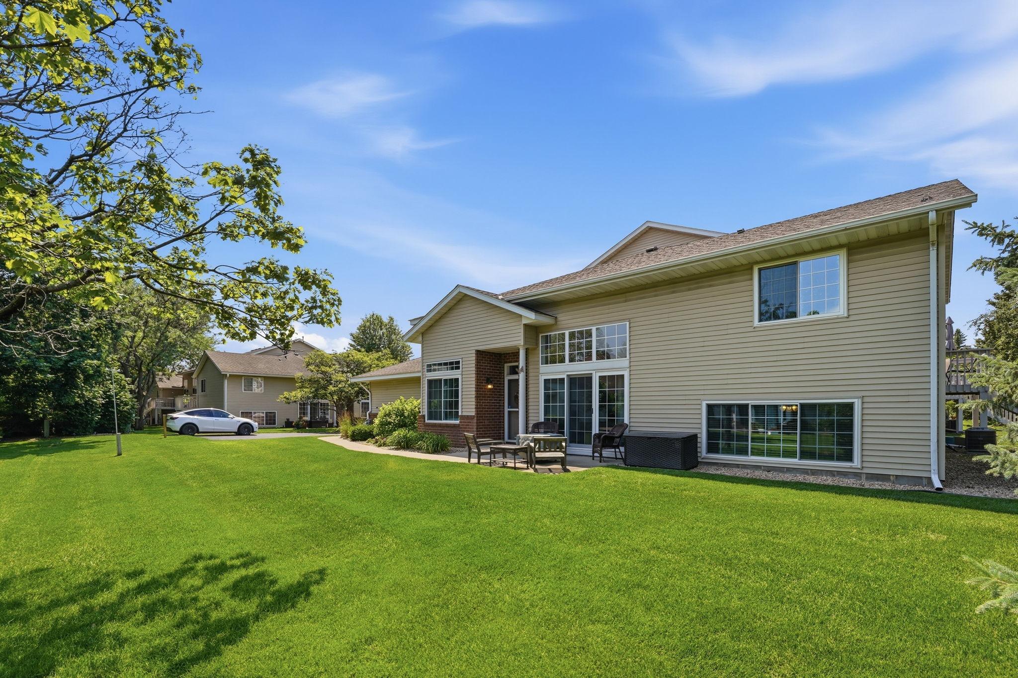 15035 December Way Rosemount, MN 55068 - Photo 32 of 34