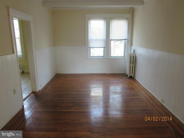 3 South Wickham Road Baltimore, MD 21229 - Photo 6 of 14 Dining Room