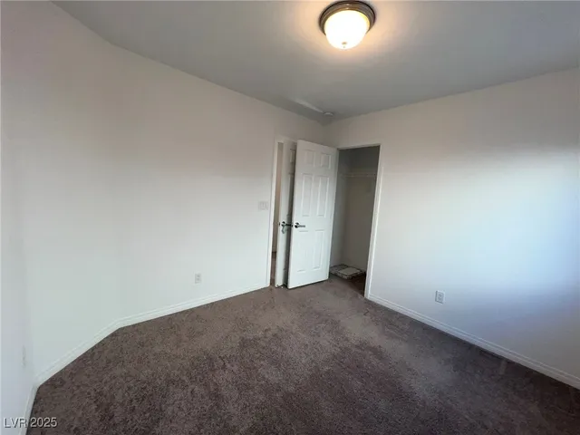 $2,835 | 7075 Jasper Hill Way, Las Vegas, NV 89118