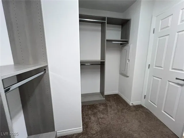 $2,835 | 7075 Jasper Hill Way, Las Vegas, NV 89118