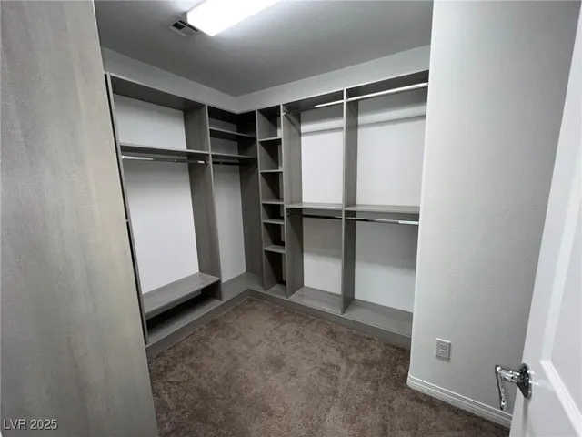 $2,835 | 7075 Jasper Hill Way, Las Vegas, NV 89118