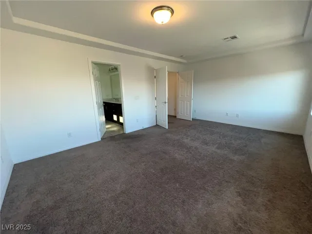 $2,835 | 7075 Jasper Hill Way, Las Vegas, NV 89118