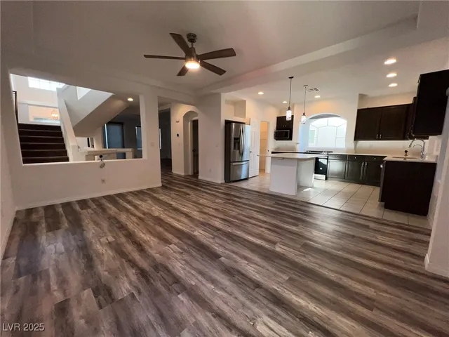 $2,835 | 7075 Jasper Hill Way, Las Vegas, NV 89118