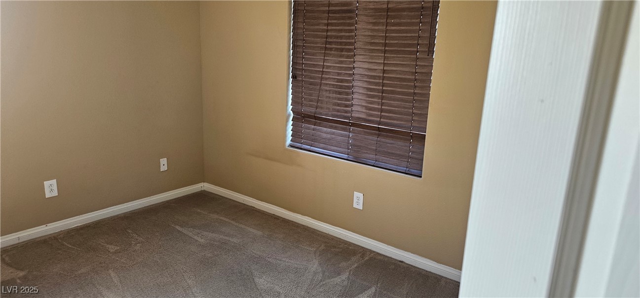 9018 Winchester Ridge Street Las Vegas, NV 89139 - Photo 12 of 24