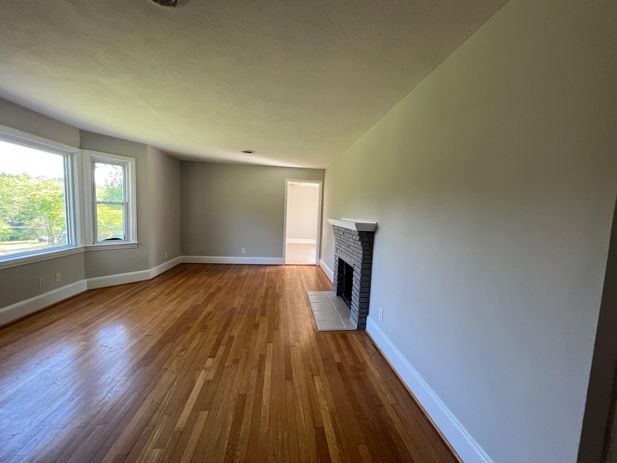 202 Maple Tree Drive Bristol, TN 37620 - Photo 10 of 20 IMG_2008