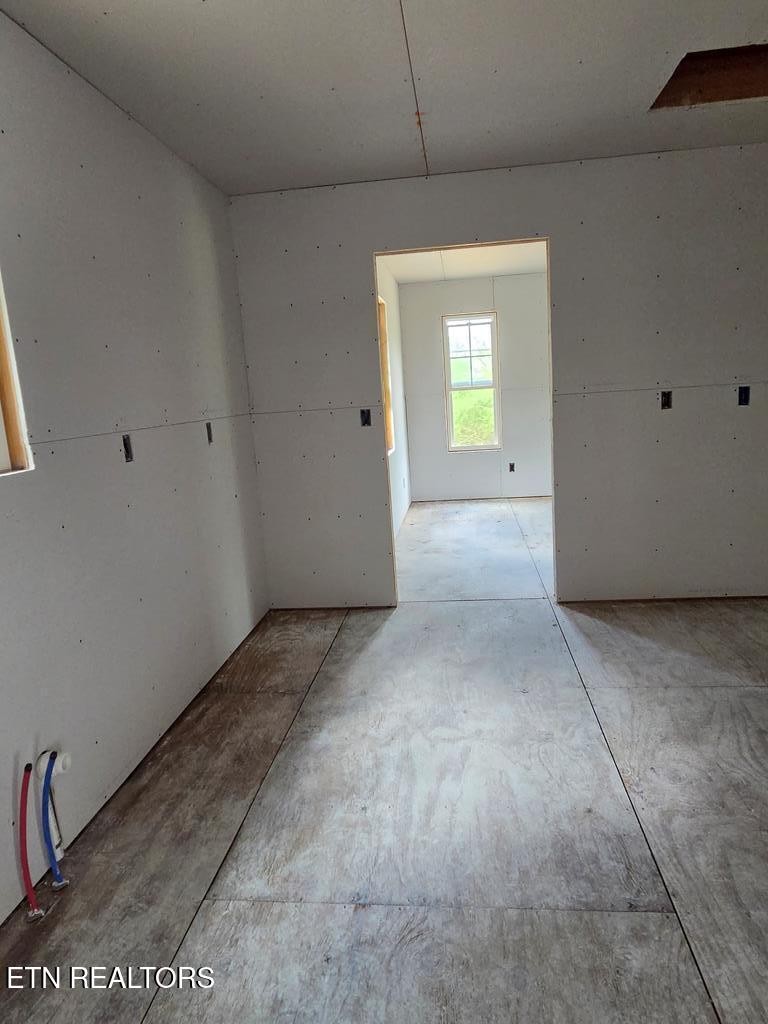 1518 Cummingsville And Sparkman Road Doyle, TN 38559 - Photo 54 of 58 a view of an empty room with window